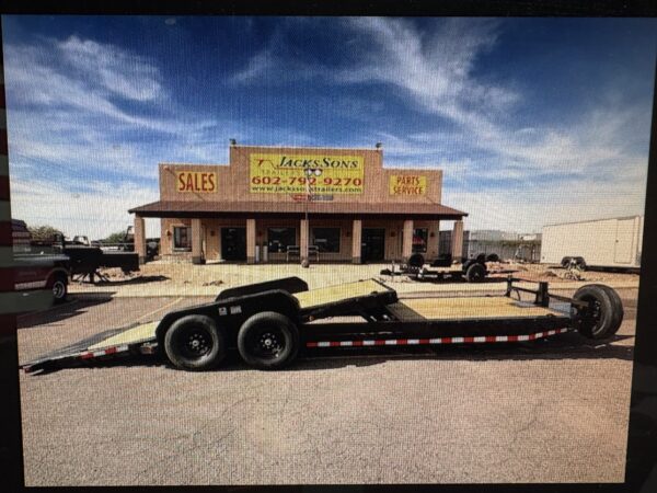 24x83 IronBull Tandem Axle, 14K GVWR, Low-Pro Gravity Tilt