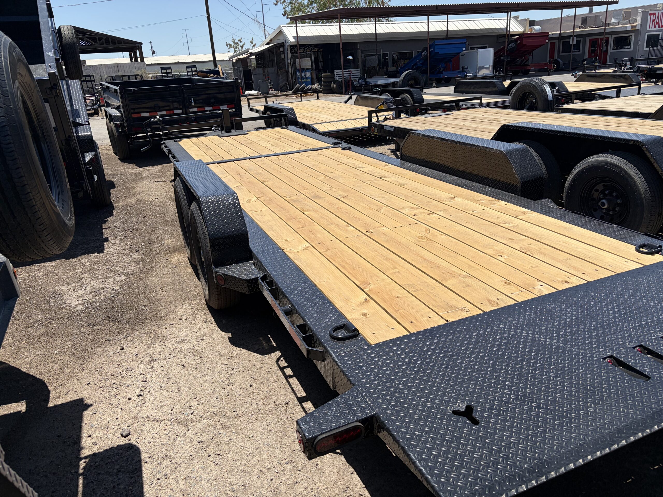 24x83 IronBull Tandem Axle, 14K GVWR, Low-Pro Gravity Tilt - Image 4